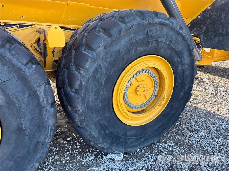 John Deere 460 P-Tier 鉸接式起吊車