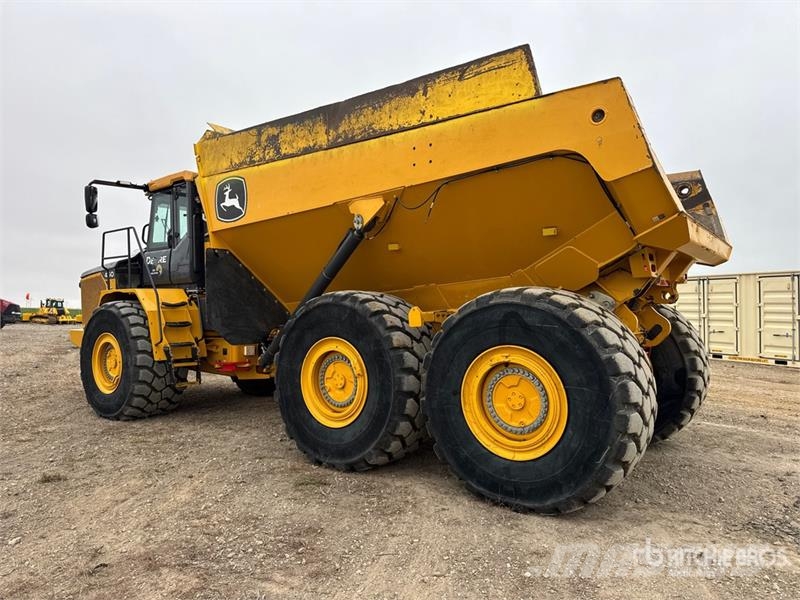 John Deere 460 P-Tier Artikulētie pašizgāzēji