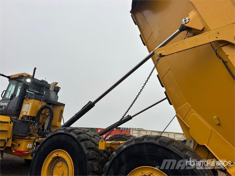 John Deere 460 P-Tier Dúmpers articulados