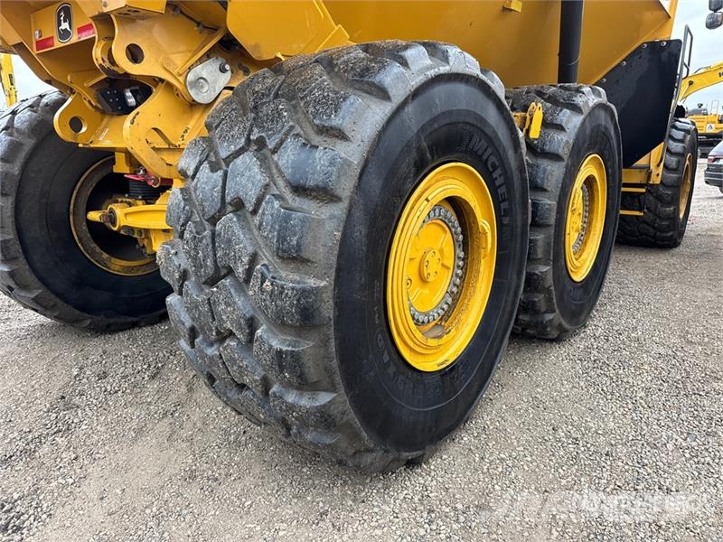 John Deere 460 P-Tier Articulated Haulers
