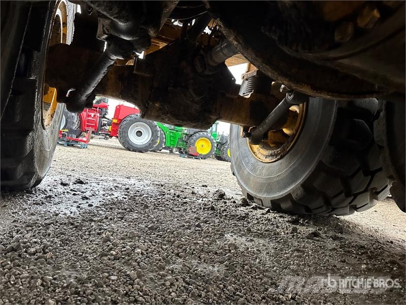 John Deere 460 P-Tier Articulated Haulers