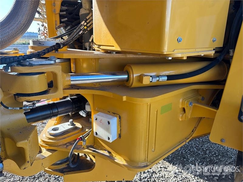 John Deere 460 P-Tier 鉸接式起吊車
