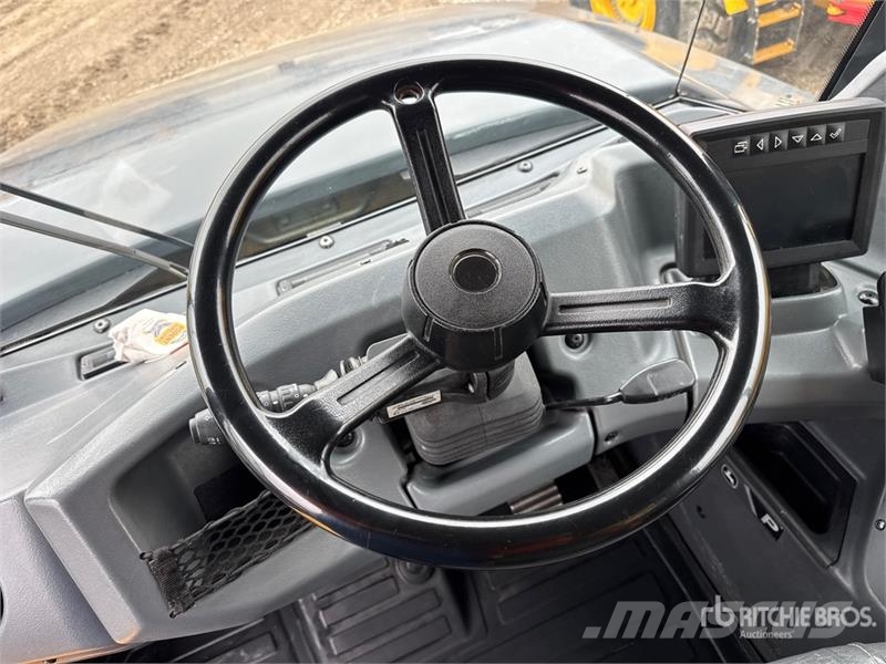 John Deere 460 P-Tier Camiões articulados