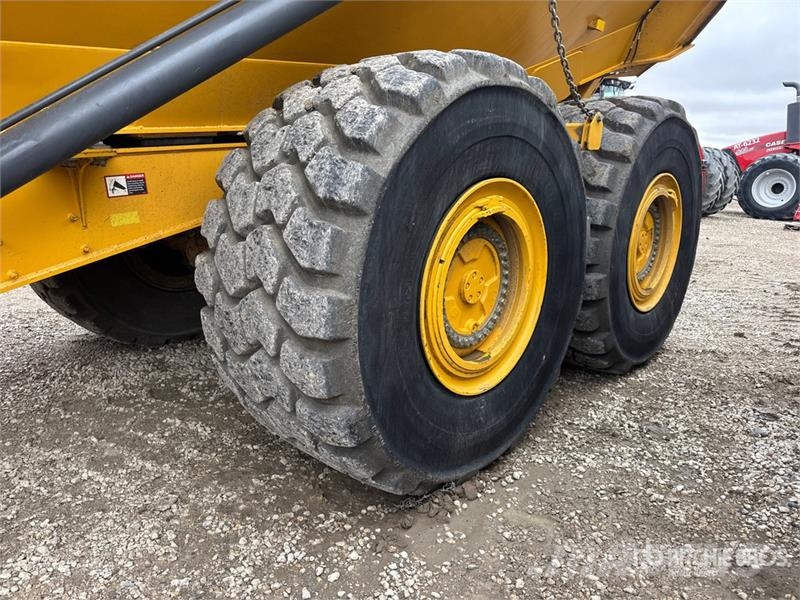 John Deere 460 P-Tier Camiões articulados