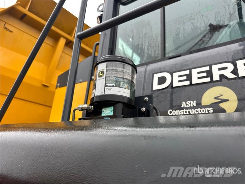 John Deere 460 P-Tier Articulated Haulers