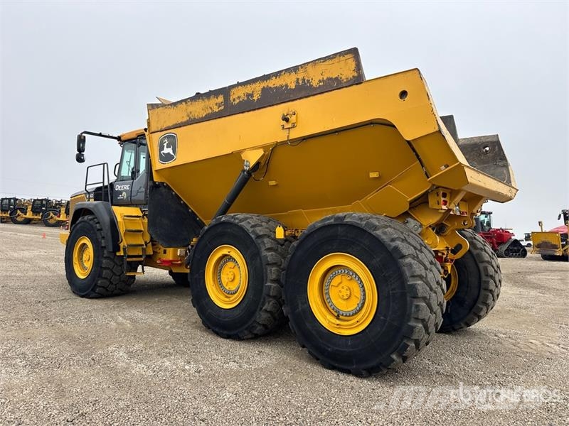 John Deere 460 P-Tier Karjeriniai savivarčiai