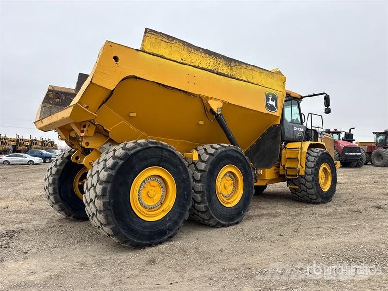 John Deere 460 P-Tier Artikulētie pašizgāzēji