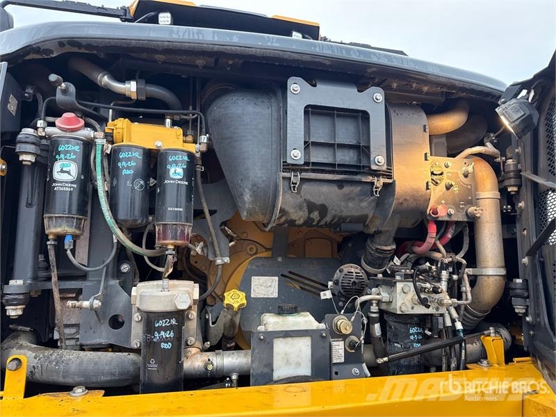 John Deere 460 P-Tier Articulated Haulers