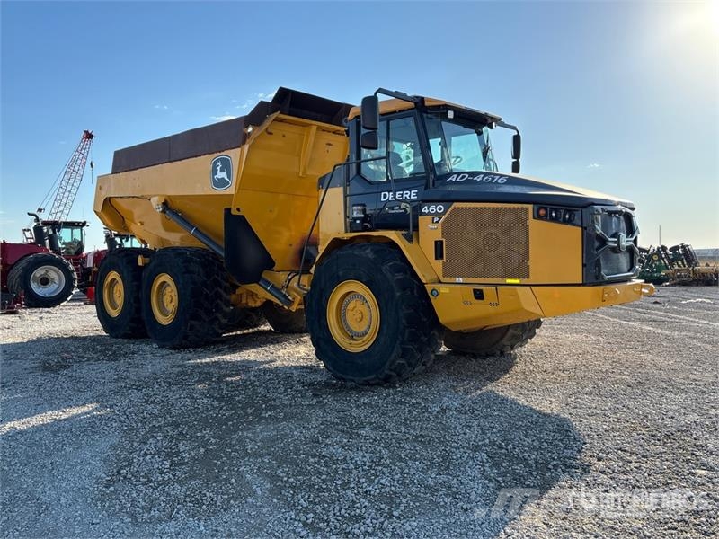 John Deere 460 P-Tier 鉸接式起吊車