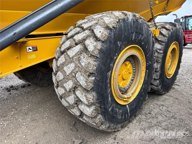 John Deere 460 P-Tier Camiões articulados