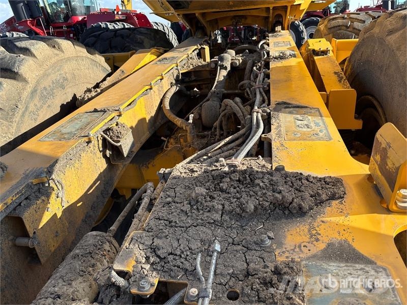John Deere 460 P-Tier 鉸接式起吊車