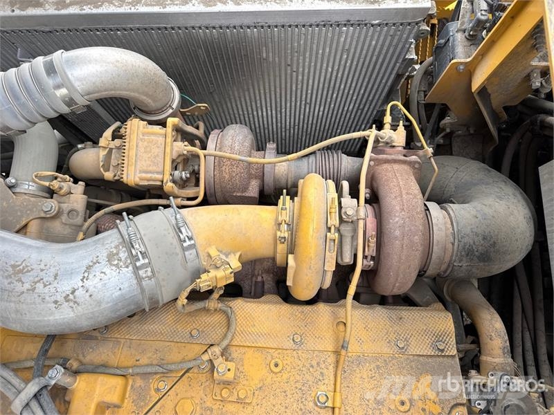 John Deere 460 P-Tier Artikulētie pašizgāzēji