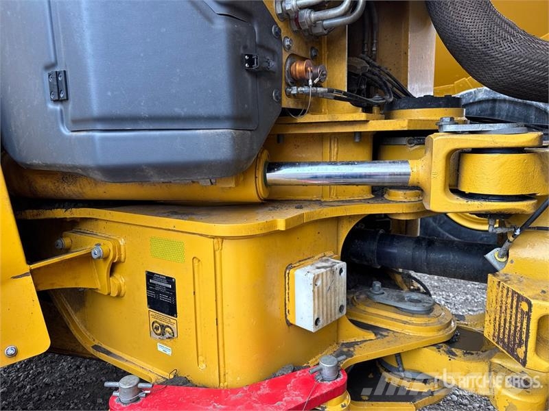 John Deere 460 P-Tier Camiões articulados