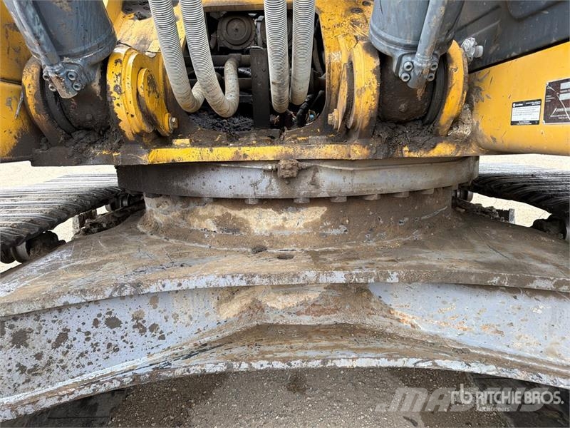 John Deere 470G LC Tracked Excavator Telakaivukoneet