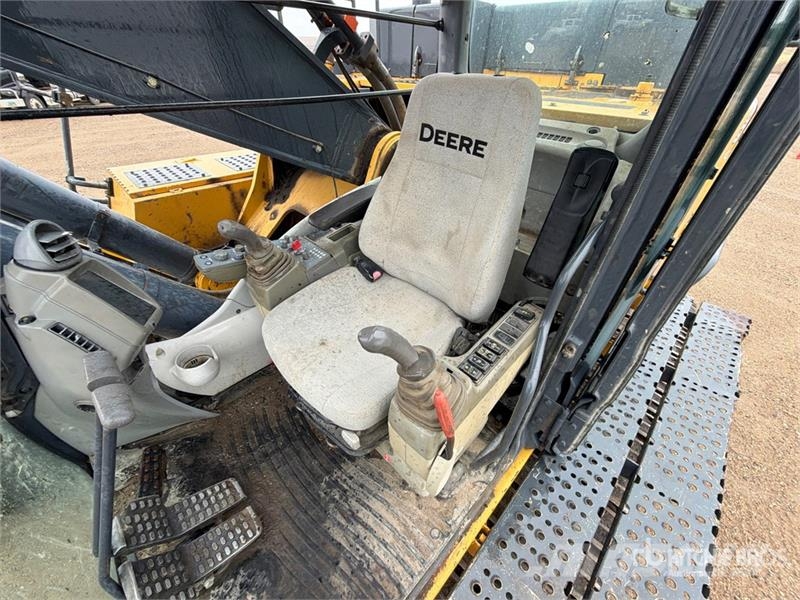 John Deere 470G LC Tracked Excavator Telakaivukoneet