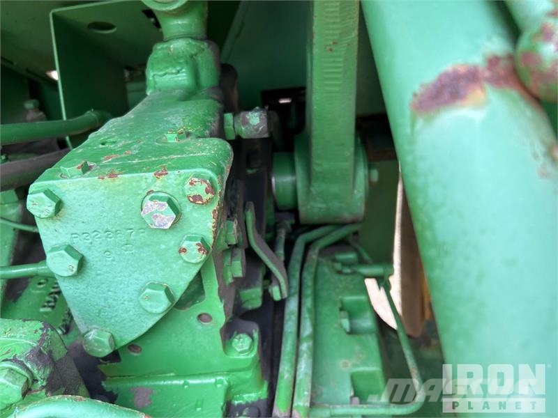 John Deere 5020 2WD Tractor Tractors