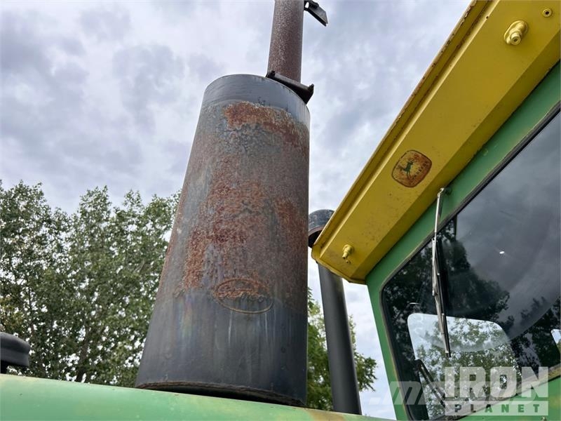 John Deere 5020 2WD Tractor Tractors