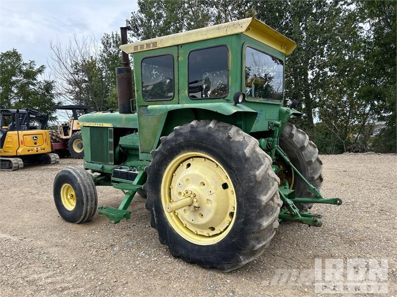 John Deere 5020 2WD Tractor Tractors