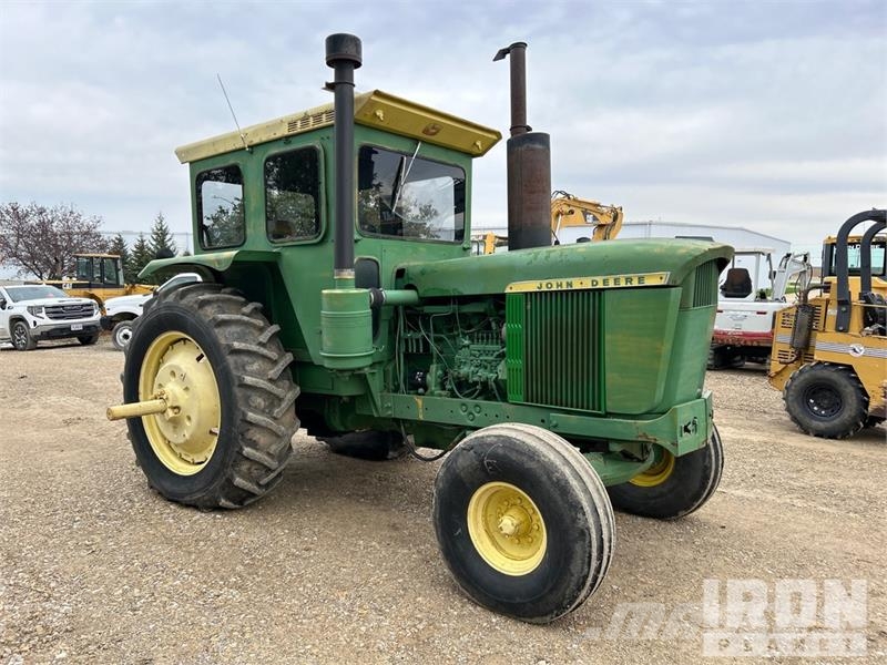 John Deere 5020 2WD Tractor Tractors