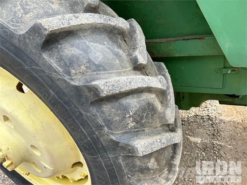 John Deere 5020 2WD Tractor Tractors
