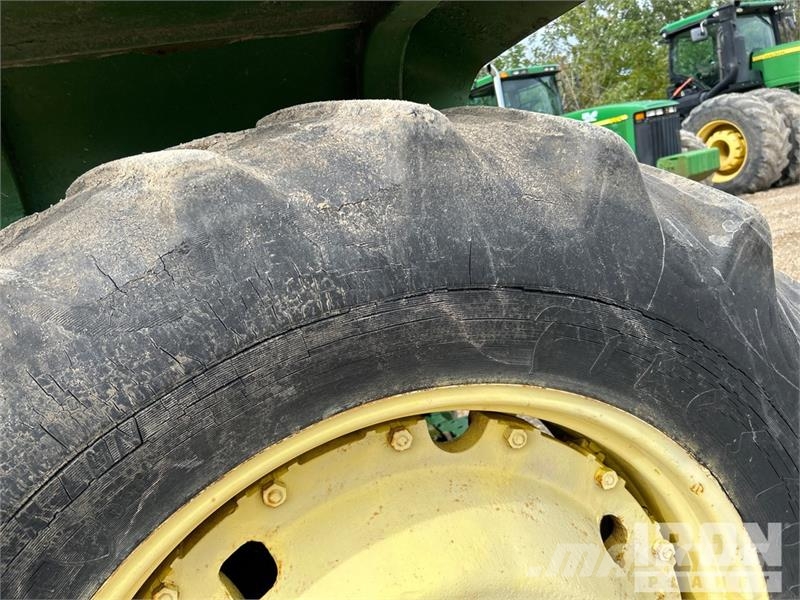 John Deere 5020 2WD Tractor Tractors