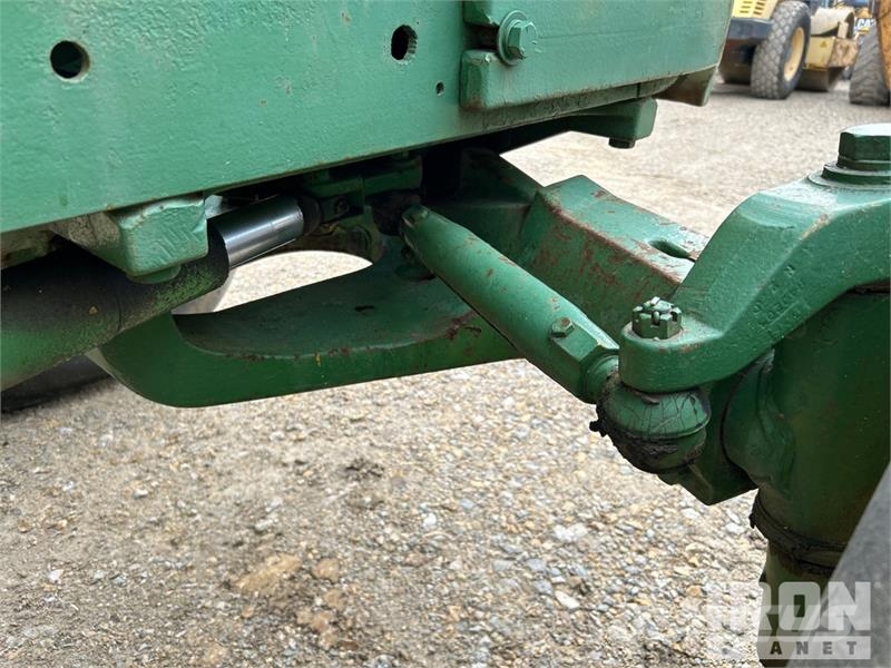 John Deere 5020 2WD Tractor Tractors