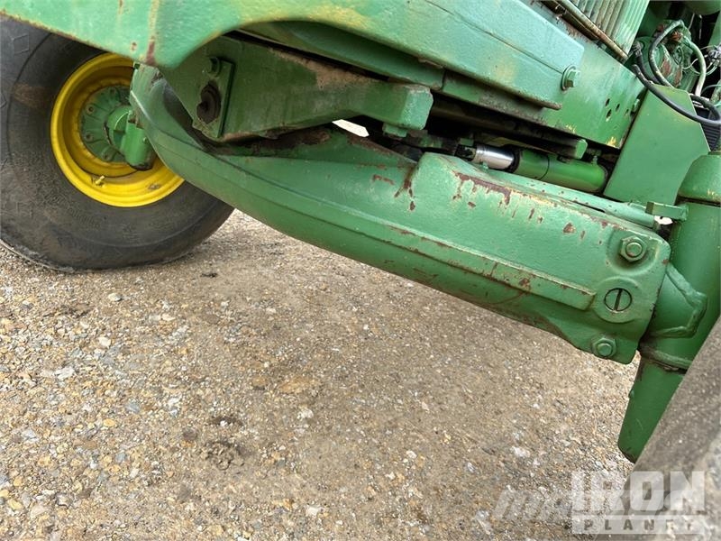 John Deere 5020 2WD Tractor Tractors