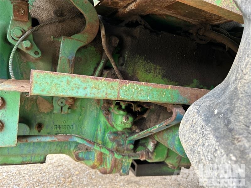 John Deere 5020 2WD Tractor Tractors