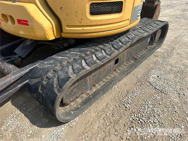 John Deere 50G Mini rýpadla < 7t