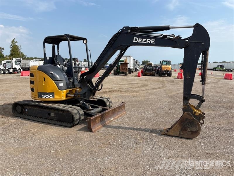 John Deere 50G Mini bagri <7t