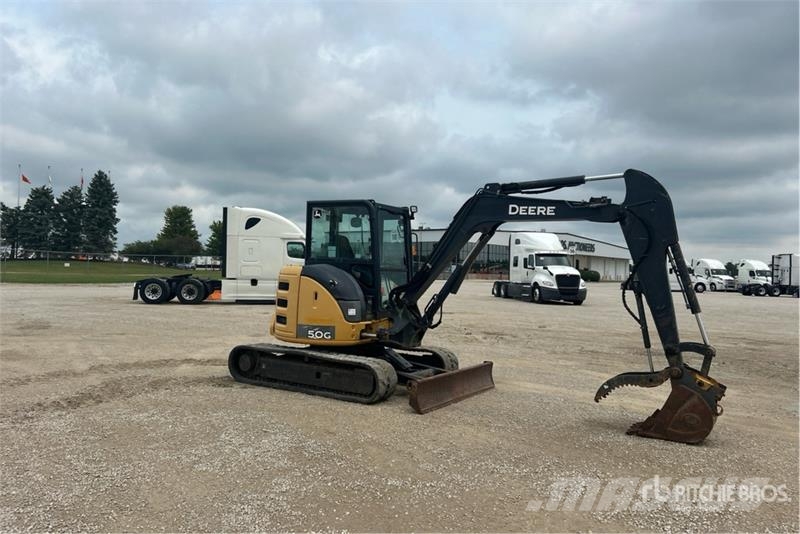 John Deere 50G Mini rýpadla < 7t