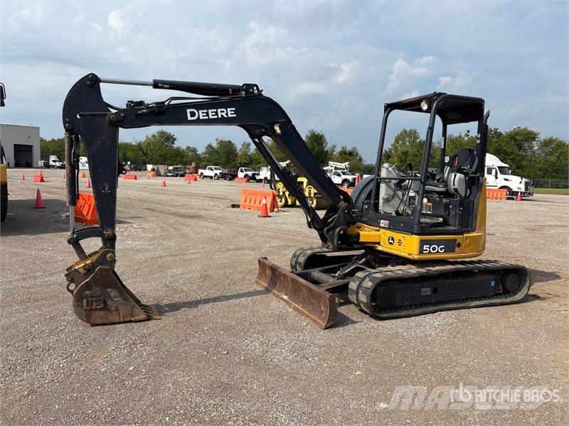 John Deere 50G Mini bagri <7t