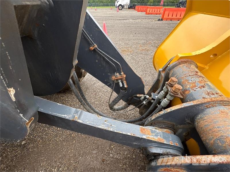 John Deere 524 P-Tier Wielladers