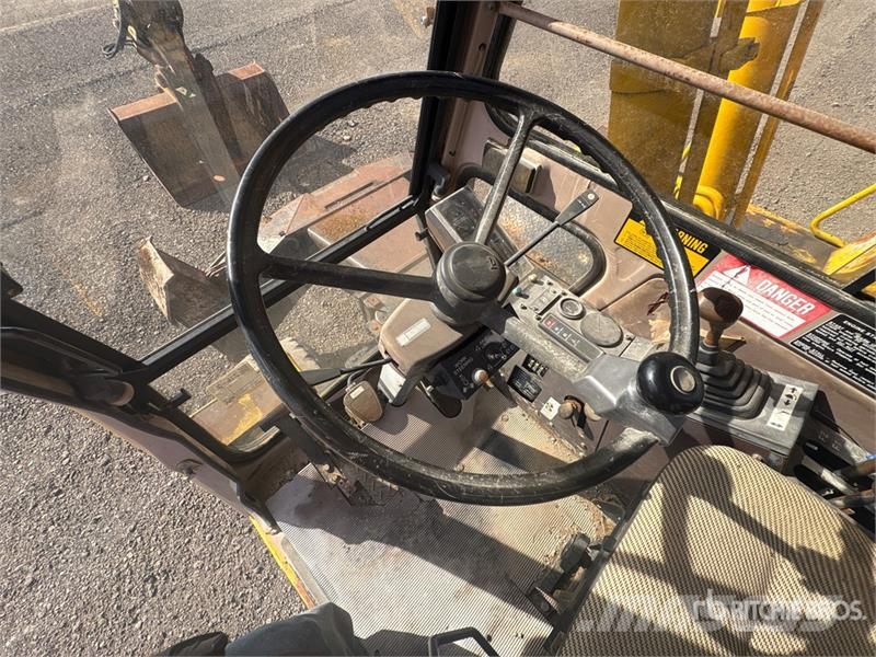 John Deere 595D Pyöräkaivukoneet