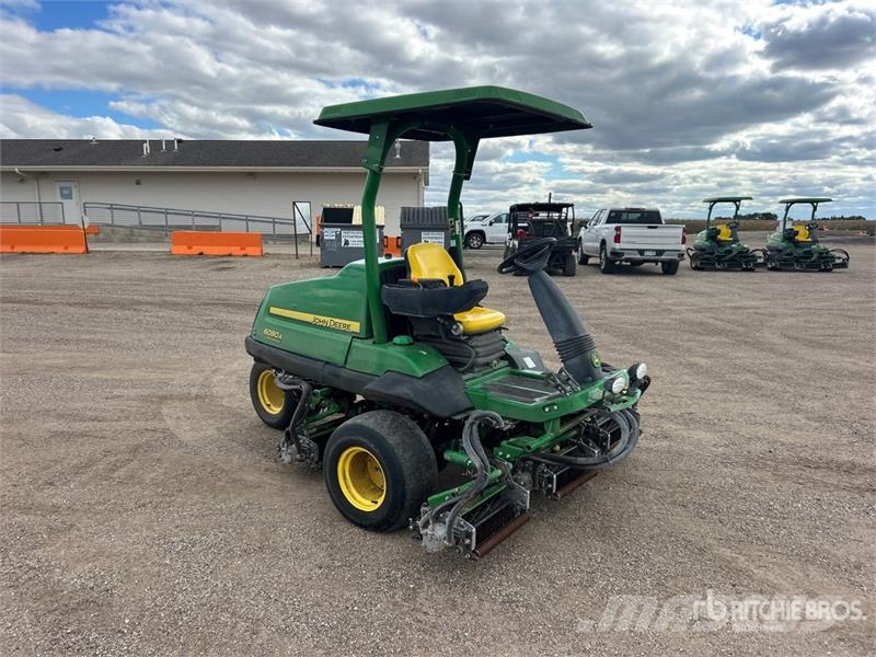 John Deere 6080A Fairway Mower Cortadores de fairway