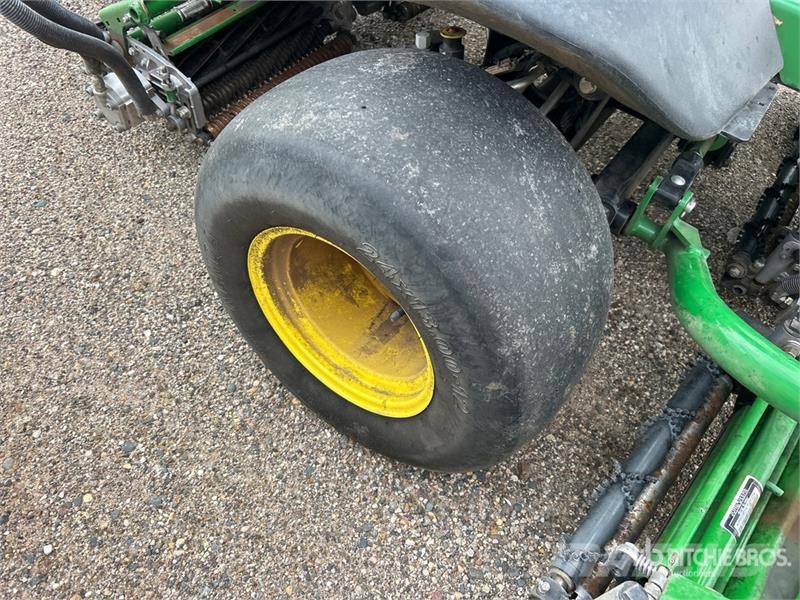 John Deere 6080A Fairway Mower Cortadores de fairway