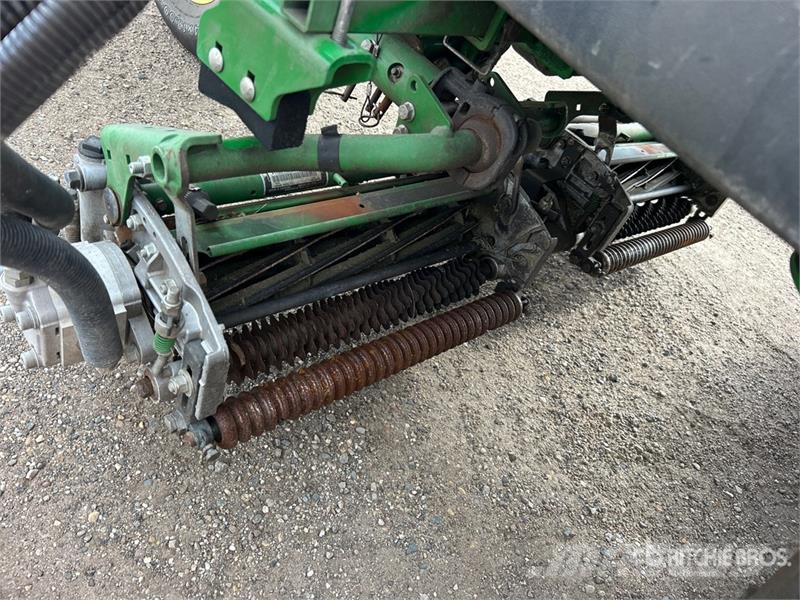 John Deere 6080A Fairway Mower Cortadores de fairway
