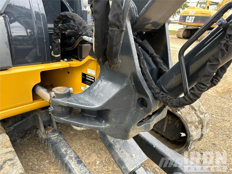 John Deere 60G Mini bagri <7t