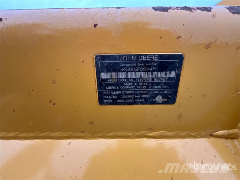 John Deere 624 P-Tier Rataslaadurid