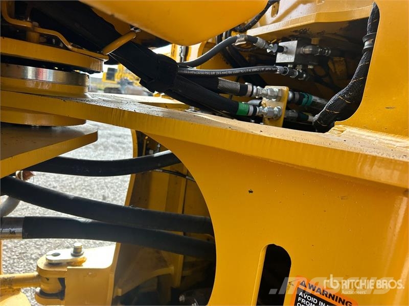 John Deere 644 P-Tier Rataslaadurid