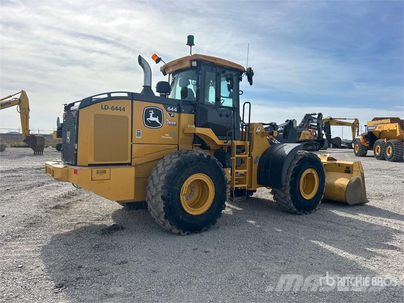 John Deere 644 P-Tier Rataslaadurid
