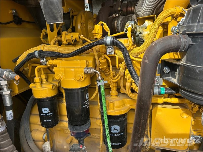 John Deere 644 P-Tier Rataslaadurid