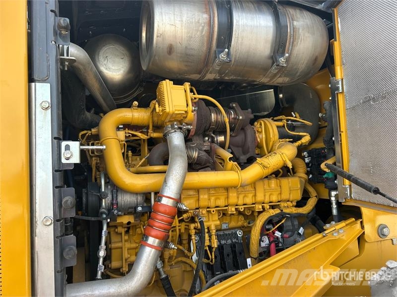 John Deere 644 P-Tier Rataslaadurid