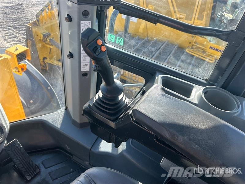 John Deere 644 P-Tier Wheel loaders