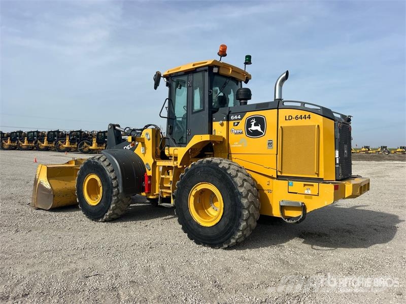 John Deere 644 P-Tier Rataslaadurid