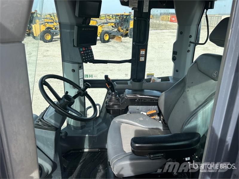 John Deere 644 P-Tier Rataslaadurid