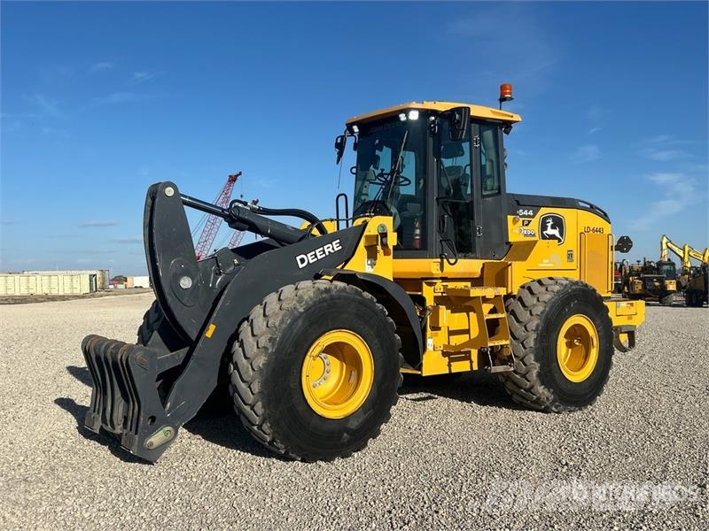 John Deere 644 P-Tier Wheel loaders