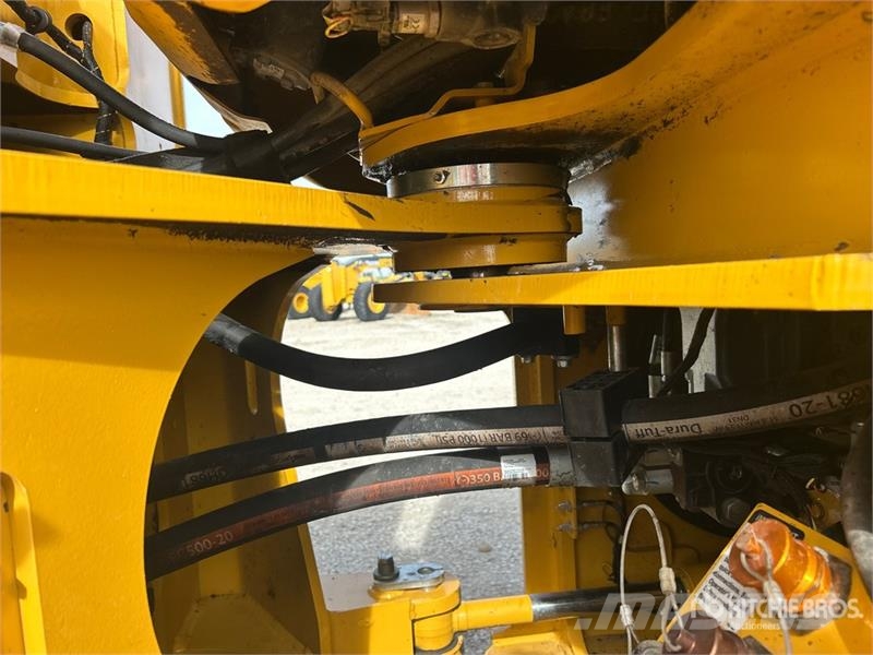 John Deere 644 P-Tier Rataslaadurid