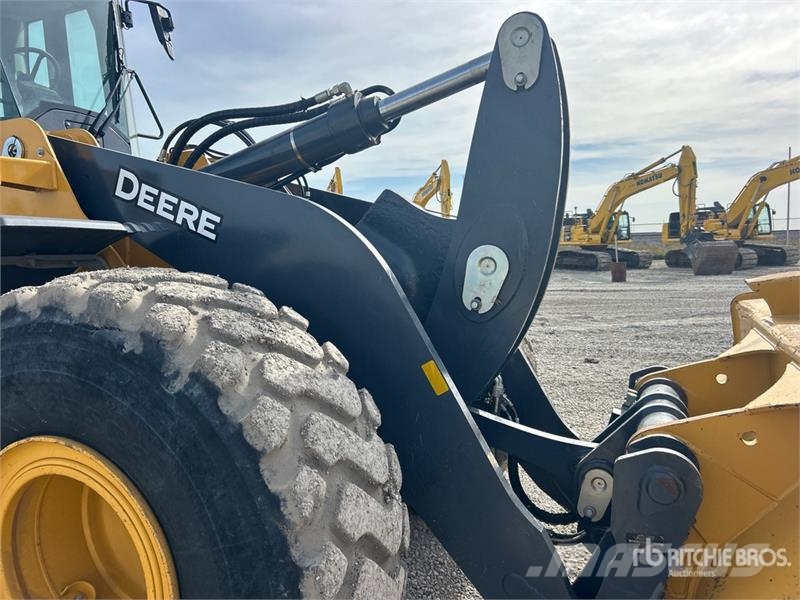 John Deere 644 P-Tier Rataslaadurid