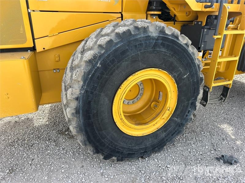 John Deere 644 P-Tier Rataslaadurid